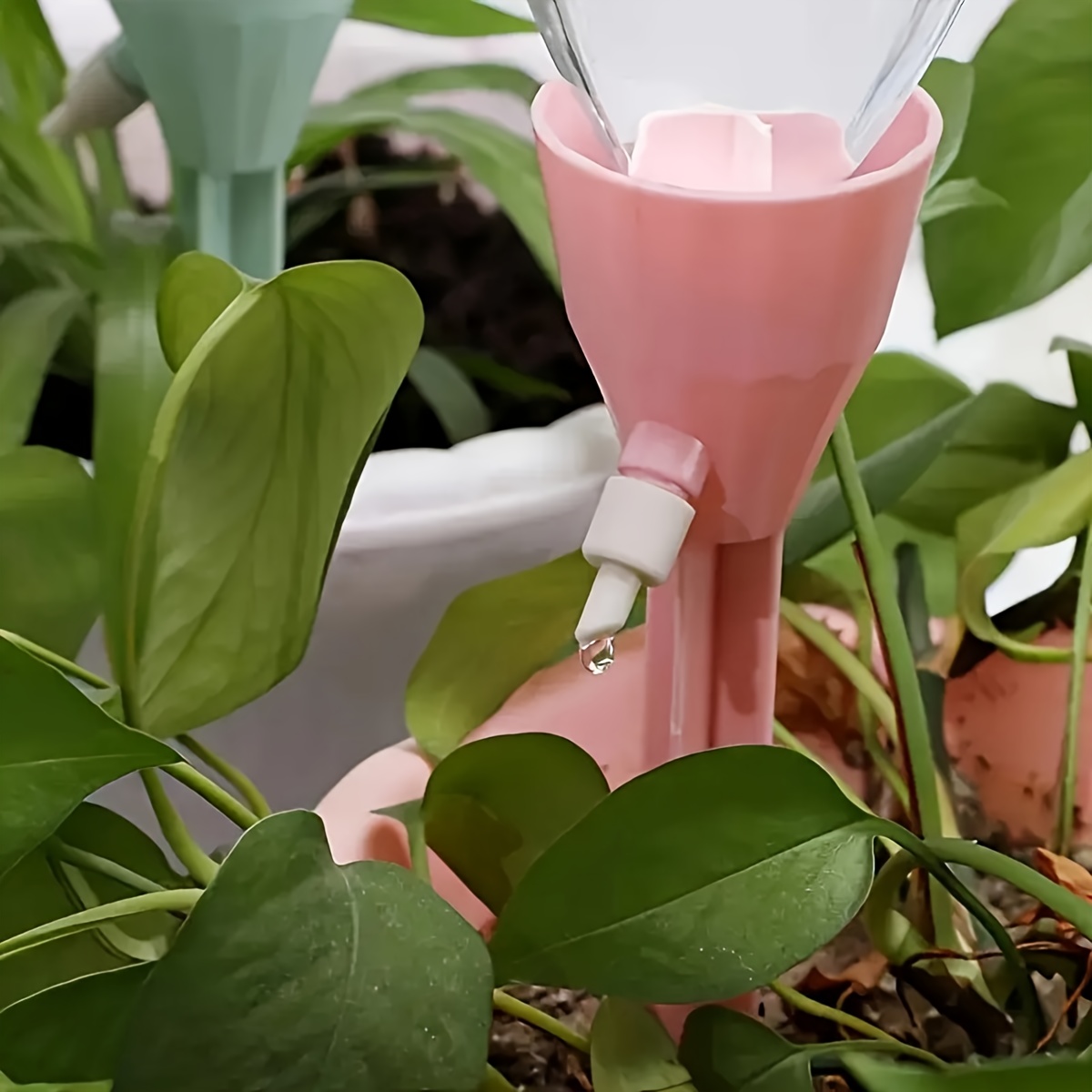 20개 자동 식물 점적 관개 키트, 조절 가능한 물 흐 - Automatic Plant Waterer 리뷰 및 가격